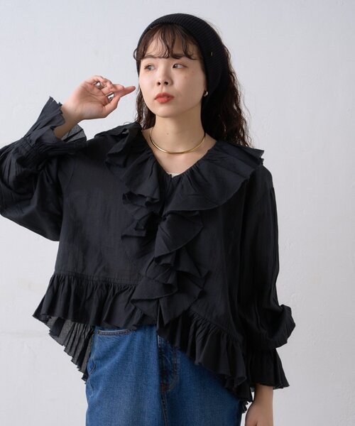 WILLOW（ウィロー）の「【willow】ラッフルフリルブラウス（シャツ/ブラウス・レディース・ブラック/ホワイト・ONE SIZE）」の8枚目の写真