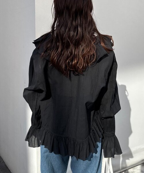 WILLOW（ウィロー）の「【willow】ラッフルフリルブラウス（シャツ/ブラウス・レディース・ブラック/ホワイト・ONE SIZE）」の14枚目の写真