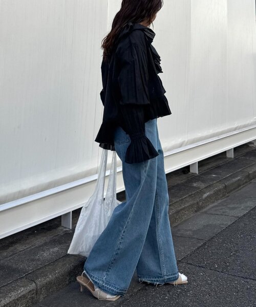 WILLOW（ウィロー）の「【willow】ラッフルフリルブラウス（シャツ/ブラウス・レディース・ブラック/ホワイト・ONE SIZE）」の16枚目の写真