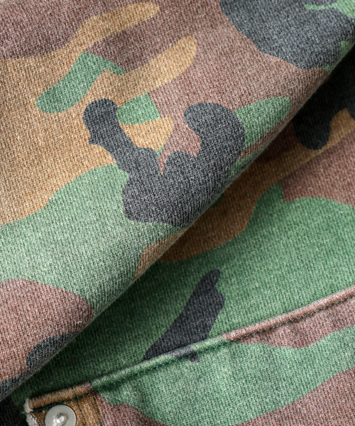 JOURNAL STANDARD（ジャーナルスタンダード）の「ラウンド スリーブ フーディ “カモ柄”（パーカー・メンズ・ベージュ/カーキ・MEDIUM/LARGE）」の9枚目の写真