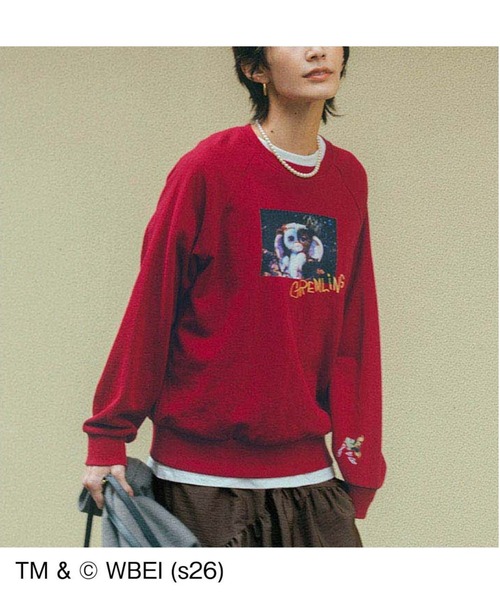 IEDIT(イディット)の「IEDIT グレムリン/「ギズモ」といつでもいっしょ フォトスウェット(スウェット・レディース・レッド/ダークネイビー・LL/L/M/3L)」の1枚目の写真