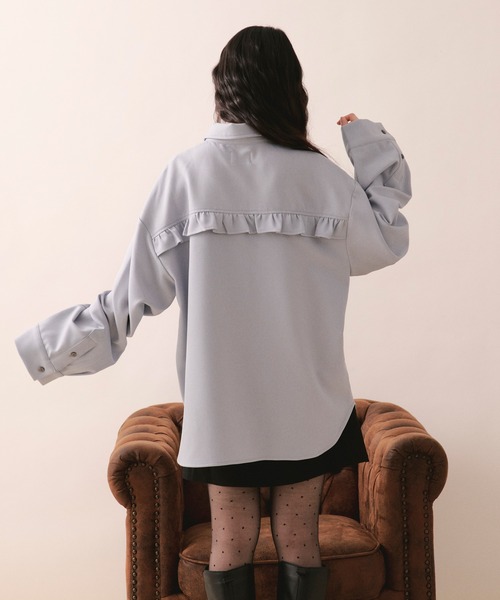 loin nuit(ロワンニュイ)の「nuance frill shirt / ニュアンスフリルシャツ(シャツ/ブラウス・レディース・ブルー/ブラック/アイボリー・FREE)」の21枚目の写真