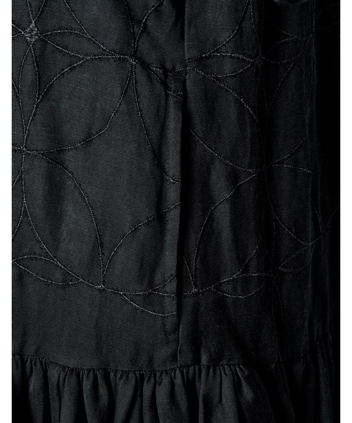 RUMCHE(ラムシェ)の「Tapa Pattern Embroidery Dress / タパエンブロイダリードレス(ワンピース・レディース・ブラック・FREE)」の4枚目の写真