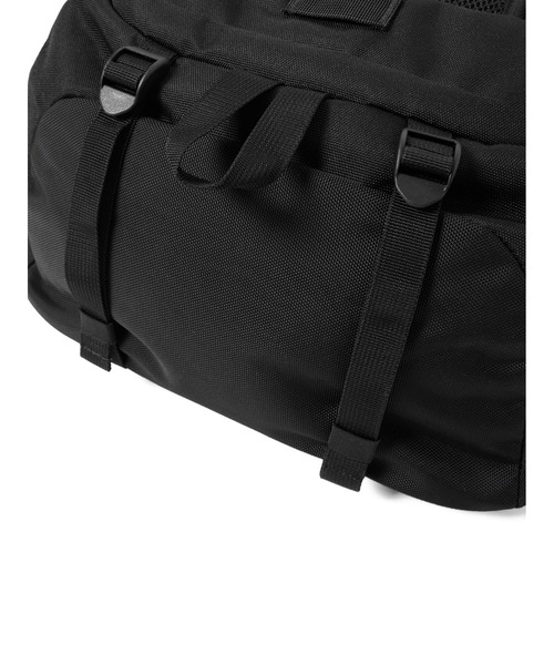 thisisneverthat(ディスイズネバーザット)の「INTL-Logo Backpack 30(バックパック/リュック・メンズ・ブラック・FREE)」の5枚目の写真
