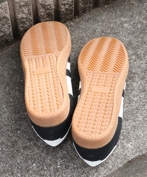 U.S. POLO ASSN.（ユーエスポロアッスン）の「【U.S. POLO ASSN./ユーエスポロアッスン】軽量 ワンポイント バイカラー ローカットスニーカー（スニーカー・メンズ・ホワイト/ブラック/ベージュ・27cm/24.5cm/25cm/26.5cm/26cm/25.5cm/24cm/22.5cm/23.5cm/23cm）」の13枚目の写真