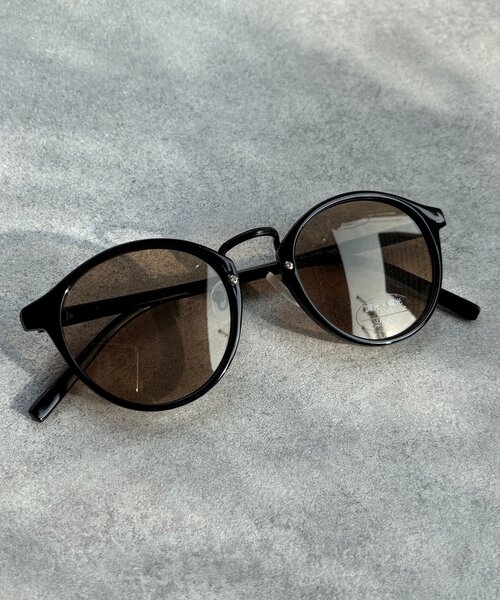 DouDou（ドゥドゥ）の「調光/偏光機能付サングラス（サングラス・レディース・ライトグレー/ブラウン系その他・FREE）」の12枚目の写真