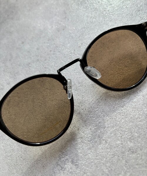 DouDou（ドゥドゥ）の「調光/偏光機能付サングラス（サングラス・レディース・ライトグレー/ブラウン系その他・FREE）」の16枚目の写真