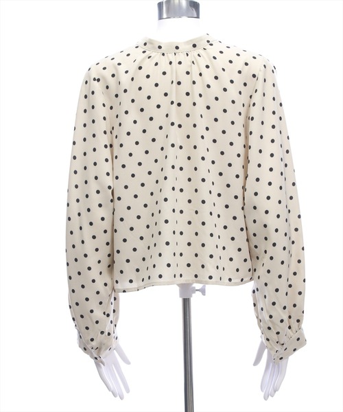 CLEAR BASIC（クリアベーシック）の「マルチスリーブ長袖ブラウス[オフィスカジュアル 着回し抜群 大人]（シャツ/ブラウス・レディース・ブルー系その他/ホワイト系その他2/ホワイト系その他/ブラック系その他・F）」の22枚目の写真