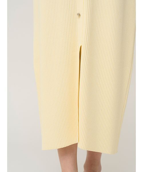 SNIDEL（スナイデル）の「フロントボタンニットワンピース（ワンピース・レディース・ホワイト/ネイビー/イエロー・F）」の5枚目の写真