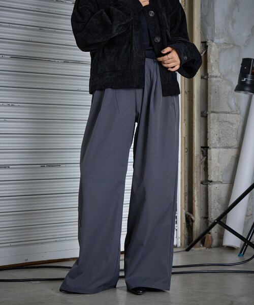 goocy（グーシー）の「【シワになりにくい】ツーワイドパンツ（その他パンツ・レディース・ブラック/チャコールグレー・FREE）」の2枚目の写真