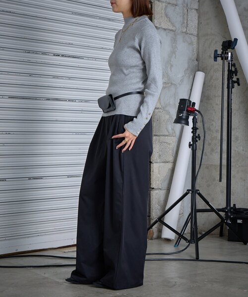 goocy（グーシー）の「【シワになりにくい】ツーワイドパンツ（その他パンツ・レディース・ブラック/チャコールグレー・FREE）」の8枚目の写真