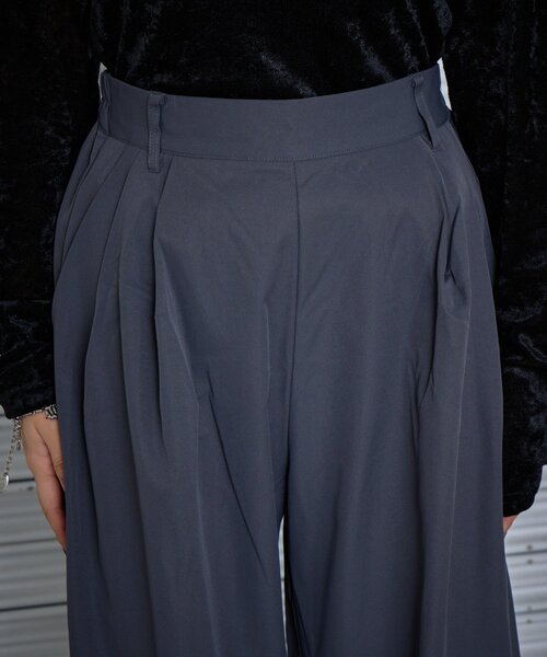 goocy（グーシー）の「【シワになりにくい】ツーワイドパンツ（その他パンツ・レディース・ブラック/チャコールグレー・FREE）」の21枚目の写真