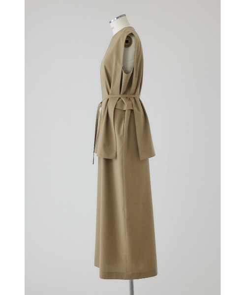 RIM.ARK(リムアーク)の「【PRE ORDER】Square layered dress スクエア レイヤード ドレス(ドレス・レディース・ベージュ/ブラック・36/38)」の9枚目の写真