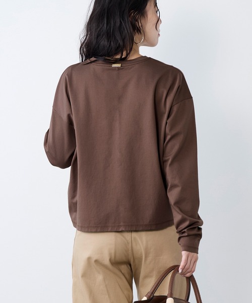MICA&DEAL(マイカ&ディール)の「ワンポイント刺繍ロングTシャツ(Tシャツ/カットソー・レディース・ホワイト/ブラウン・FREE)」の20枚目の写真