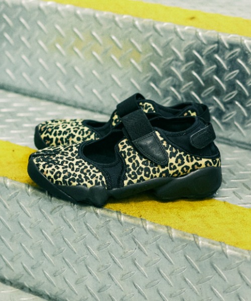 W AIR RIFT　IR5696-010
