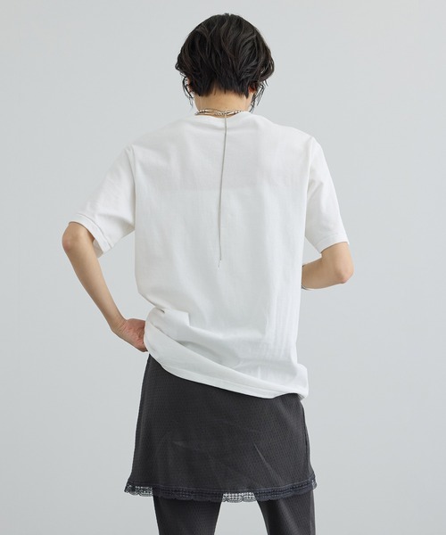 SALON adam et rope'(サロン アダム エ ロペ)の「【Angie La La for SALON】コラボプリントTEE(Tシャツ/カットソー・レディース・ブラック/オフホワイト・FREE)」の20枚目の写真