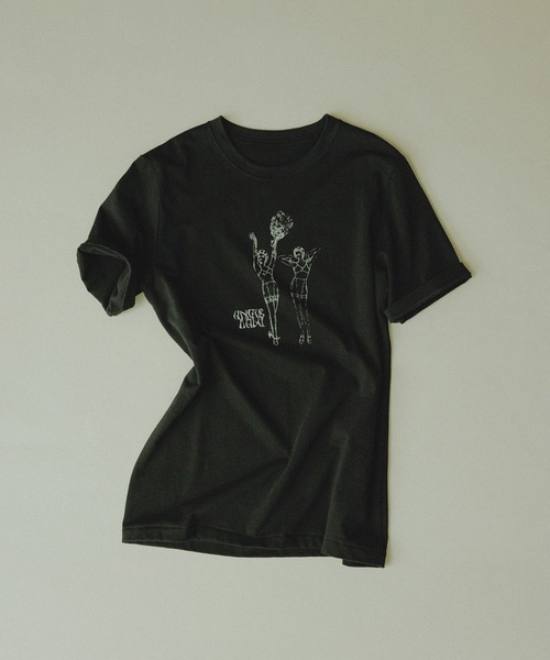 SALON adam et rope'(サロン アダム エ ロペ)の「【Angie La La for SALON】コラボプリントTEE(Tシャツ/カットソー・レディース・ブラック/オフホワイト・FREE)」の3枚目の写真