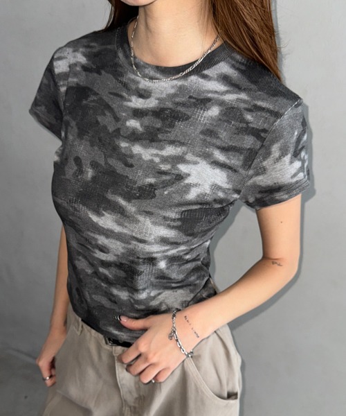 Bamm(バム)の「ヴィンテージカモフラコンパクトTシャツ(Tシャツ/カットソー・レディース・ホワイト/カーキ/グレー・FREE)」の13枚目の写真