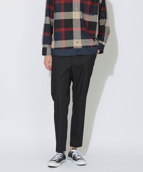 CB CRESTBRIDGE(シービークレストブリッジ)の「【Quiet Check シリーズ】トリムチノボトム(チノパンツ・レディース・ベージュ系その他5/ブラック・0)」の2枚目の写真