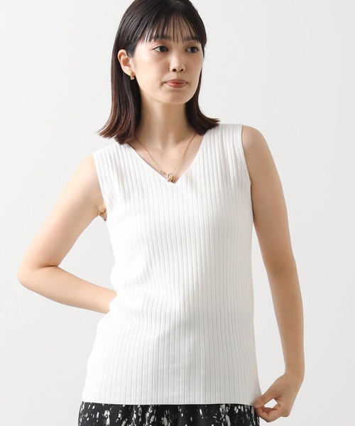 Gready Brilliant(グレディブリリアン)の「スクエアV2WAYタンク(タンクトップ・レディース・ブラウン/ブラック×ホワイト/ブラック×ベージュ/オフホワイト・FREE)」の8枚目の写真