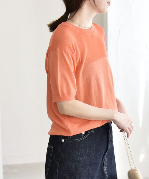 quaranciel（カランシエル）の「quaranciel:〈接触冷感/手洗い可能〉コンパクト シアー ニット TEE（ニット/セーター・レディース・オレンジ/ブラウン/ブラック/オフホワイト・ONE SIZE）」の21枚目の写真