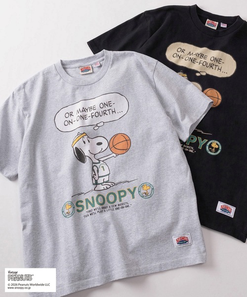 PEANUTS（ピーナッツ）の「【75】【PEANUTS/ピーナッツ】×【NUTMEG/ナツメグ】ダブルネーム スヌーピー スケボー＆バスケットボール グラフィック クルーネックTシャツ（Tシャツ/カットソー・メンズ・ブラック系1/ネイビー系1/グレー系1/ライトグレー系/ライトグレー系1/ブラック系/ホワイト系1/ホワイト系/ネイビー系/グレー系・XL/L/M）」の6枚目の写真
