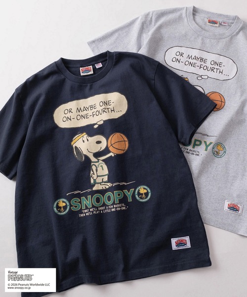 PEANUTS（ピーナッツ）の「【75】【PEANUTS/ピーナッツ】×【NUTMEG/ナツメグ】ダブルネーム スヌーピー スケボー＆バスケットボール グラフィック クルーネックTシャツ（Tシャツ/カットソー・メンズ・ブラック系1/ネイビー系1/グレー系1/ライトグレー系/ライトグレー系1/ブラック系/ホワイト系1/ホワイト系/ネイビー系/グレー系・XL/L/M）」の9枚目の写真