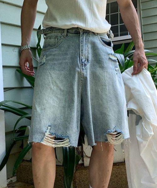 B.R.U(ブル)の「ダメージデニムハーフパンツ(デニムパンツ・メンズ・ブルー・MEDIUM/LARGE)」の2枚目の写真
