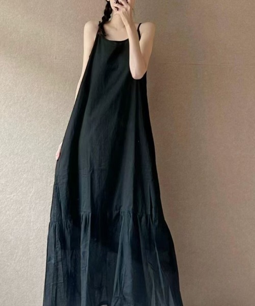 mielu(ミエル)の「Aラインロングキャミワンピース(ワンピース・レディース・ブラック/ホワイト・LARGE/MEDIUM)」の3枚目の写真