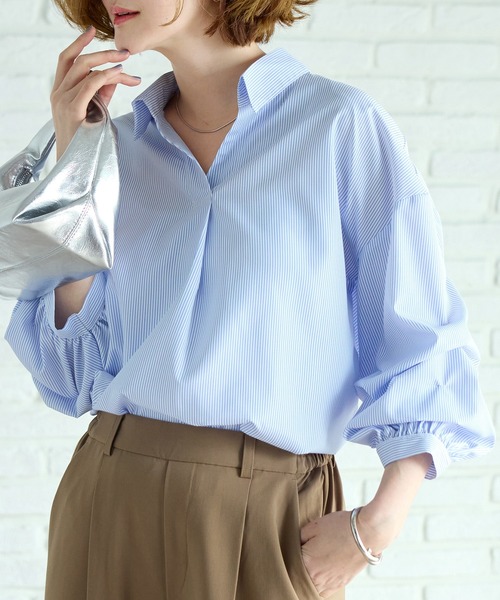 BELLUNA PLUS(ベルーナ)の「袖タックデザインスキッパーシャツ(シャツ/ブラウス・レディース・ホワイト系/ホワイト×ブルー/グリーン系/ブラック系・MEDIUM/LARGE/X-LARGE)」の16枚目の写真
