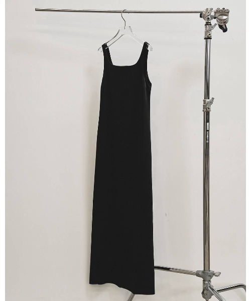 TODAYFUL(トゥデイフル)の「Squareneck Satin Dress 12610305(ワンピース・メンズ・オフホワイト/ブラック・38/36)」の13枚目の写真