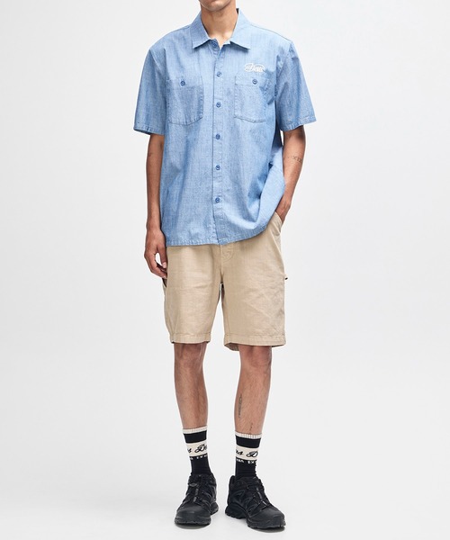 DEUS EX MACHINA(デウスエクスマキナ)の「FORECOURT CHAMBRAY SHIRT シャンブレーシャツ リラックスフィット(シャツ/ブラウス・メンズ・インディゴブルー/ホワイト・M/L)」の4枚目の写真