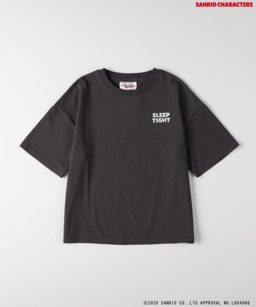 Right-on(ライトオン)の「Other(ソノタ)「サンリオキャラクターズ」バックプリントTシャツ(Tシャツ/カットソー・キッズ・ホワイト/ダークグレー・110/130/140/120)」の2枚目の写真