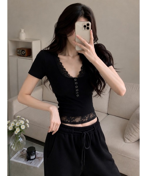 Bling Leads(ブリングリーズ)の「【Bls】 【ZL】【Bling Leads】レースヘンリーネックTEE(Tシャツ/カットソー・レディース・ホワイト/ブラック・FREE)」の2枚目の写真