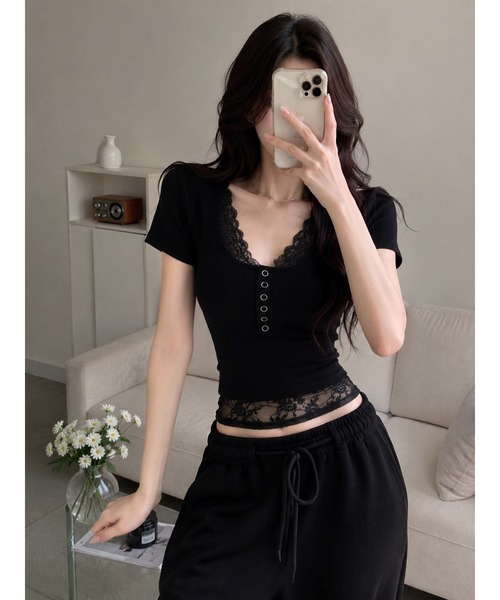 Bling Leads(ブリングリーズ)の「【Bls】 【ZL】【Bling Leads】レースヘンリーネックTEE(Tシャツ/カットソー・レディース・ホワイト/ブラック・FREE)」の3枚目の写真