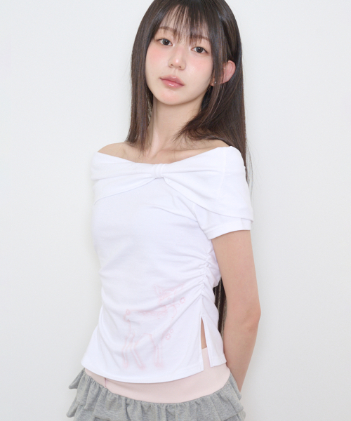 ILLIGO（イリゴ）の「セイソディアボウオフショルダーTシャツホワイト（Tシャツ/カットソー・レディース・その他・OS）」の5枚目の写真