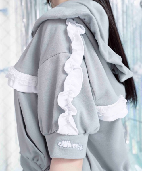 Whinny(ホワイニー)の「Whinny/【Whinny×やさうさちゃん】ロマンチストやさうさちゃんパーカー(パーカー・レディース・ホワイト/ブラック/グレー・FREE)」の9枚目の写真