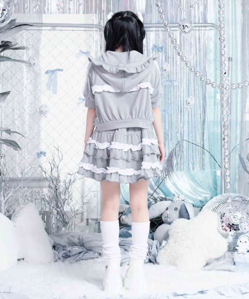 Whinny(ホワイニー)の「Whinny/【Whinny×やさうさちゃん】ロマンチストやさうさちゃんパーカー(パーカー・レディース・ホワイト/ブラック/グレー・FREE)」の13枚目の写真