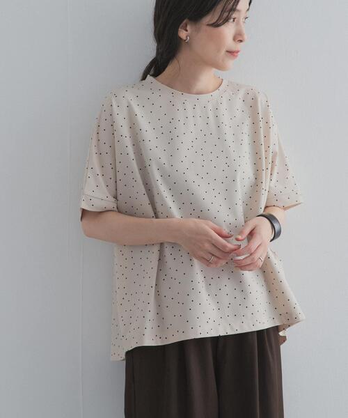 URBAN RESEARCH DOORS（アーバンリサーチドアーズ）の「ドットシルケットプルオーバー（Tシャツ/カットソー・レディース・ナチュラル/ネイビー/ブラック・FREE）」の12枚目の写真