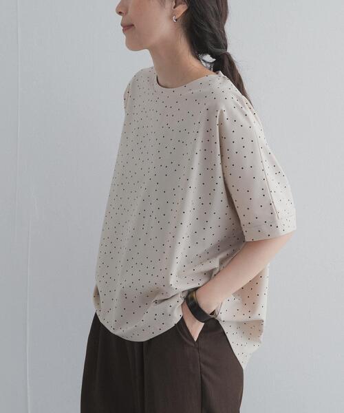URBAN RESEARCH DOORS（アーバンリサーチドアーズ）の「ドットシルケットプルオーバー（Tシャツ/カットソー・レディース・ナチュラル/ネイビー/ブラック・FREE）」の14枚目の写真
