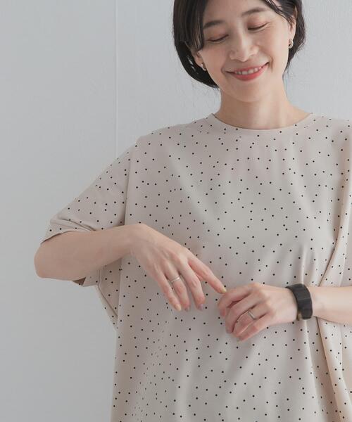 URBAN RESEARCH DOORS（アーバンリサーチドアーズ）の「ドットシルケットプルオーバー（Tシャツ/カットソー・レディース・ナチュラル/ネイビー/ブラック・FREE）」の16枚目の写真