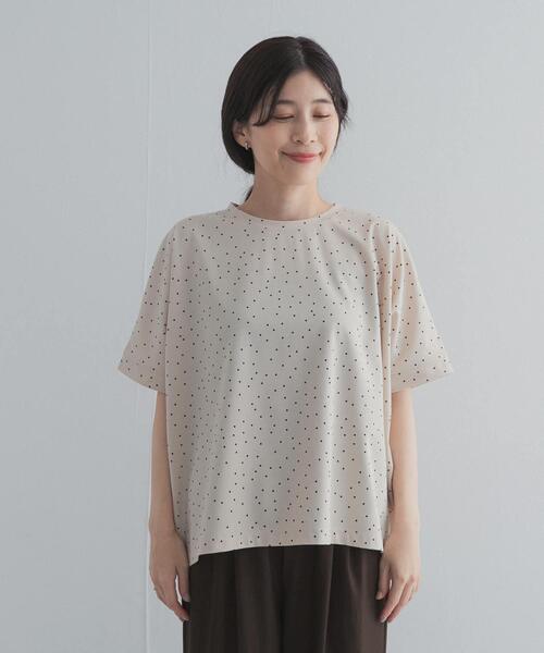 URBAN RESEARCH DOORS（アーバンリサーチドアーズ）の「ドットシルケットプルオーバー（Tシャツ/カットソー・レディース・ナチュラル/ネイビー/ブラック・FREE）」の19枚目の写真