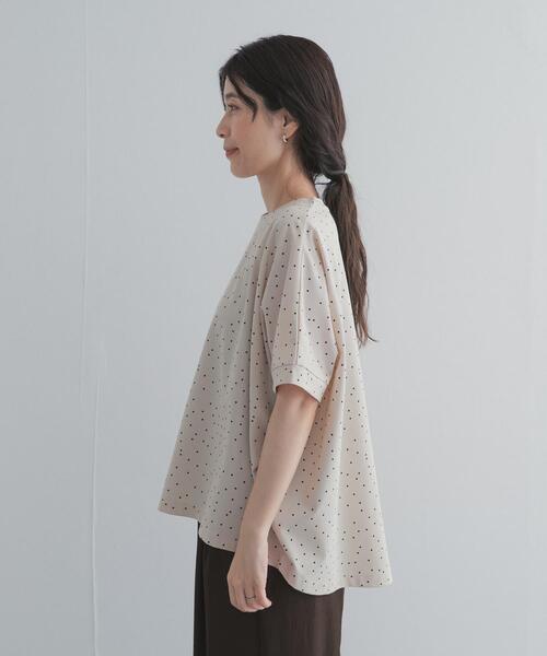 URBAN RESEARCH DOORS（アーバンリサーチドアーズ）の「ドットシルケットプルオーバー（Tシャツ/カットソー・レディース・ナチュラル/ネイビー/ブラック・FREE）」の20枚目の写真