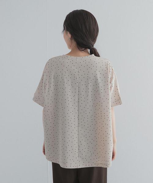 URBAN RESEARCH DOORS（アーバンリサーチドアーズ）の「ドットシルケットプルオーバー（Tシャツ/カットソー・レディース・ナチュラル/ネイビー/ブラック・FREE）」の21枚目の写真