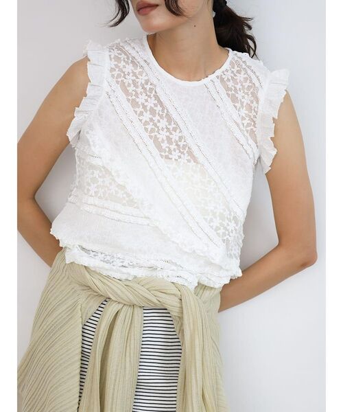 FIKA.(フィーカ)の「Lace panel frill blouse(シャツ/ブラウス・レディース・オフホワイト/ブラック・MEDIUM)」の14枚目の写真