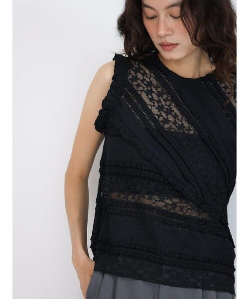 FIKA.(フィーカ)の「Lace panel frill blouse(シャツ/ブラウス・レディース・オフホワイト/ブラック・MEDIUM)」の12枚目の写真