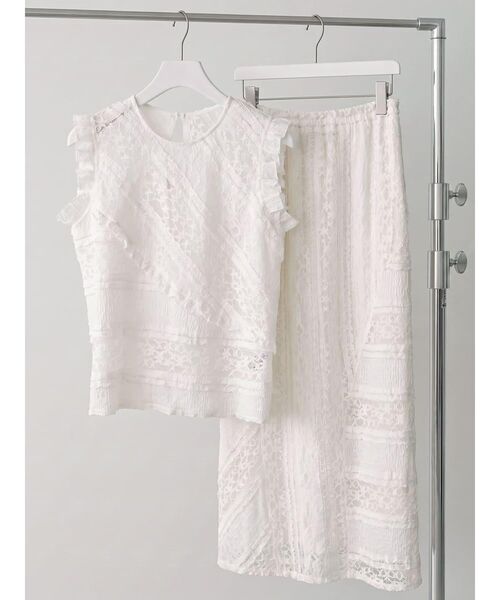 FIKA.(フィーカ)の「Lace panel frill blouse(シャツ/ブラウス・レディース・オフホワイト/ブラック・MEDIUM)」の22枚目の写真