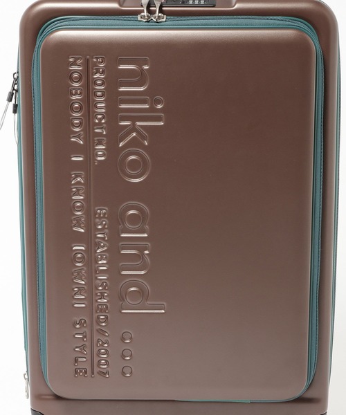niko and...（ニコアンド）の「ニコロゴ折り畳みキャリーケースＭ/容量約65L（スーツケース/キャリーバッグ・レディース・アイボリー/ブラウン・0）」の8枚目の写真