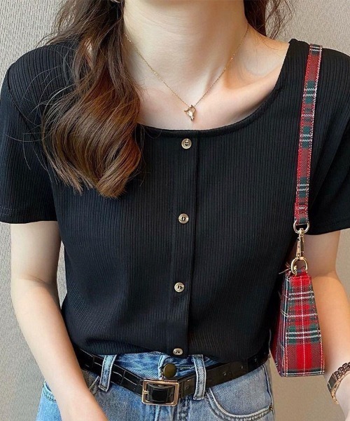 NANEA(ナネア)の「スクエアネック半袖プルオーバー(Tシャツ/カットソー・レディース・ブルー/ピンク/ブラック/ホワイト・フリー)」の15枚目の写真