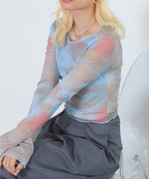 merrylatte(メリーラテ)の「マーブル総柄シースルートップス【TUNE】(Tシャツ/カットソー・レディース・ブルー・FREE)」の2枚目の写真